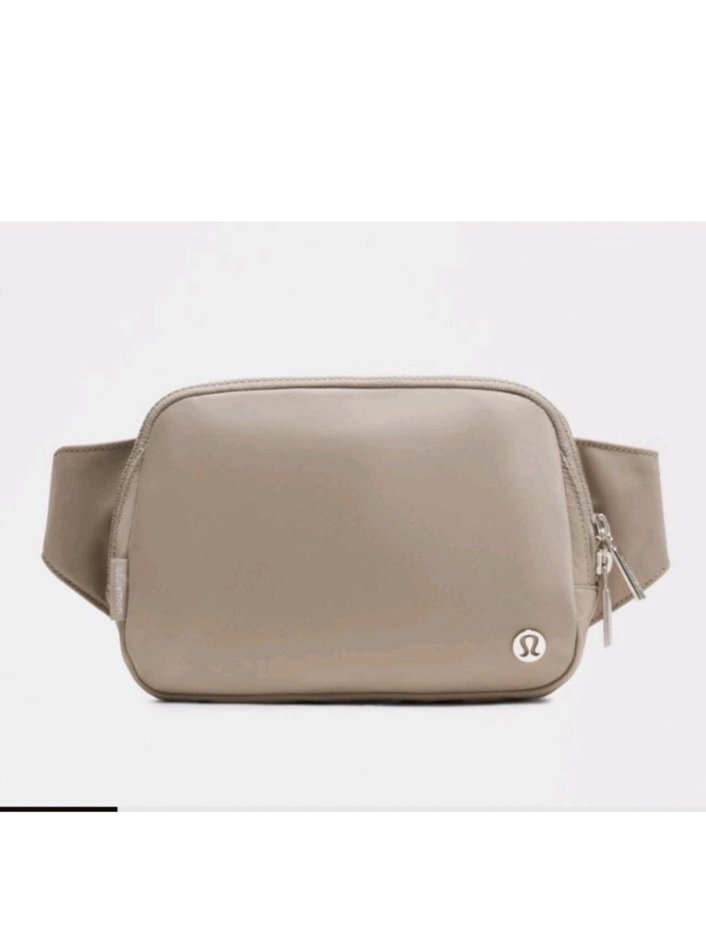 Lululemon Everywhere Belt Bag- 2 L. Warm Ash Gray With Silver Hardware